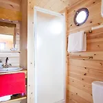 Domaine Des Vigneres 4* Saint-Maurice-de-Tavernole