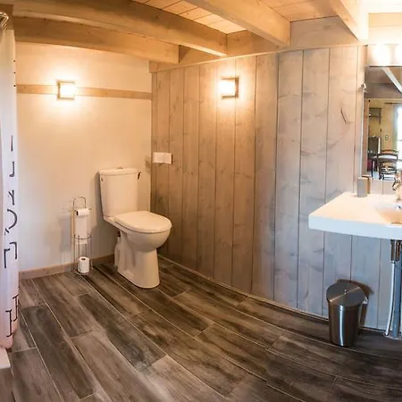 Penzion Domaine Des Vigneres 4*